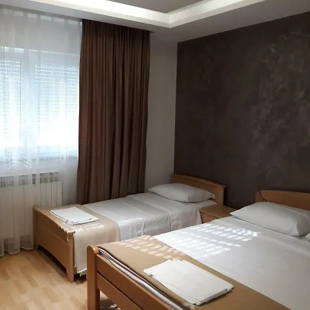 Lav מוטל Čapljina